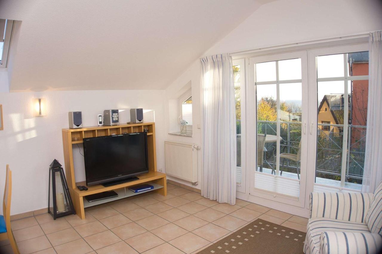 Balkon Mit Traumhaften Meerblick, Gratis Nutzung Vom Ahoi Erlebnisbad Und Sauna In Sellin Duenenhaus Fewo05 Goehren  Exterior photo
