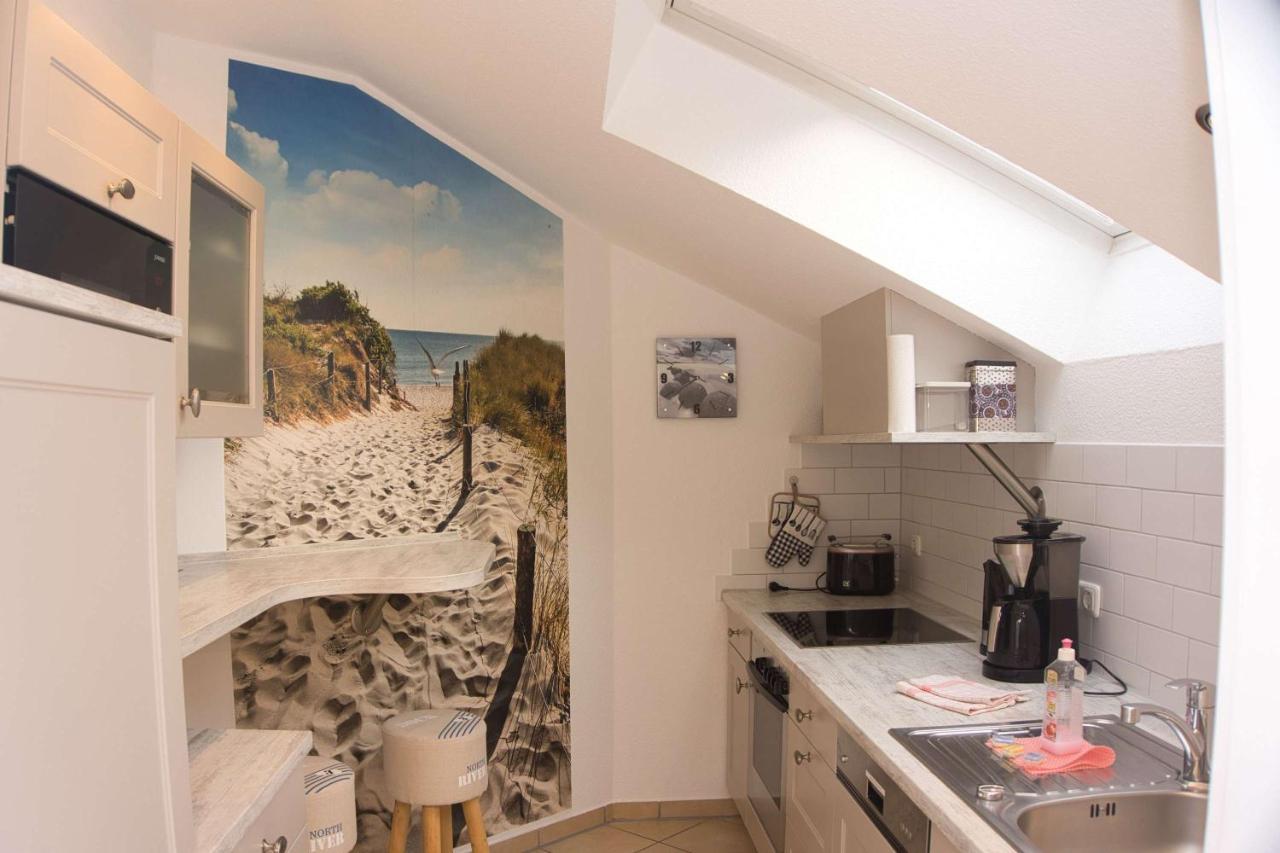 Balkon Mit Traumhaften Meerblick, Gratis Nutzung Vom Ahoi Erlebnisbad Und Sauna In Sellin Duenenhaus Fewo05 Goehren  Exterior photo
