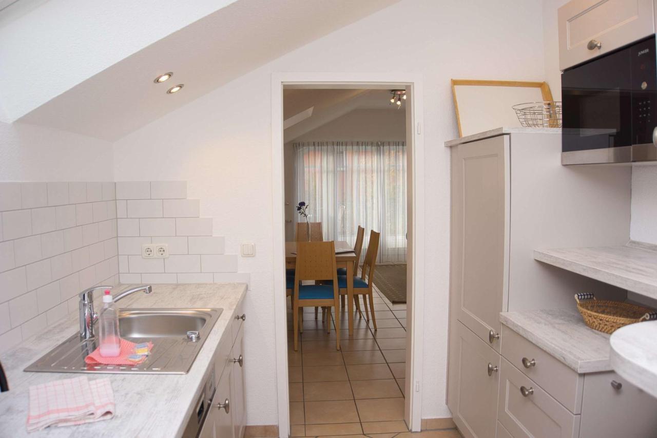 Balkon Mit Traumhaften Meerblick, Gratis Nutzung Vom Ahoi Erlebnisbad Und Sauna In Sellin Duenenhaus Fewo05 Goehren  Exterior photo