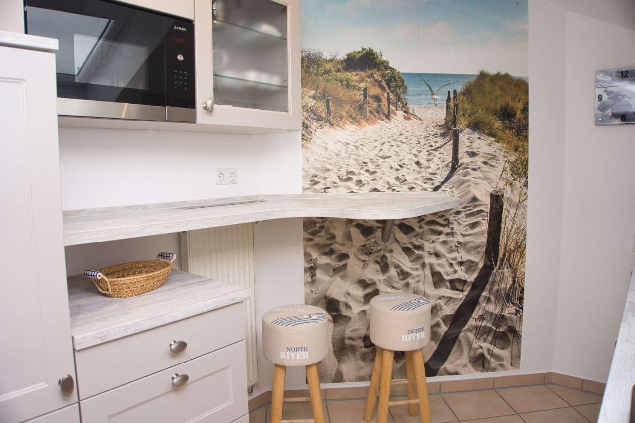 Balkon Mit Traumhaften Meerblick, Gratis Nutzung Vom Ahoi Erlebnisbad Und Sauna In Sellin Duenenhaus Fewo05 Goehren  Exterior photo